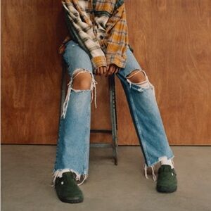 bdg distressed high rise baggy jeans